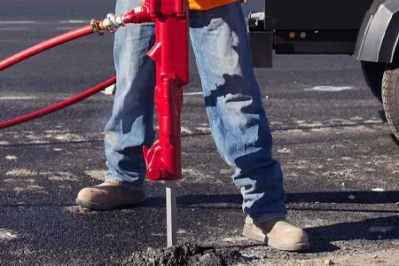 pneumatic hammer for roadwork